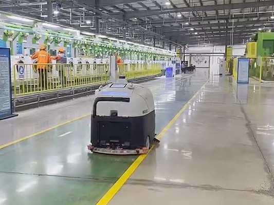 坦力清潔機器人：人力下崗，智能上崗，科技車間新玩法